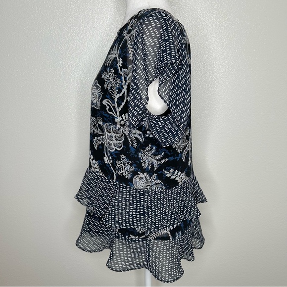 Cabi Blue & Black Hybrid Floral Chiffon Tiered Top Flutter Sleeve Style 5355 M - Picture 4 of 9